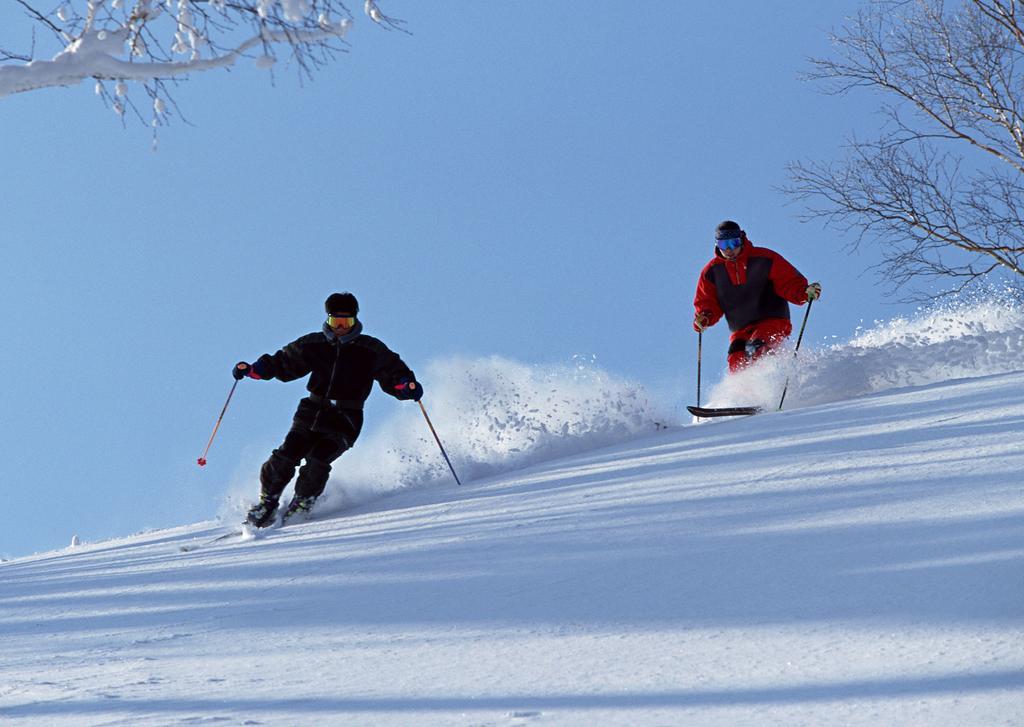 Hotel Resort Inn Niseko Bagian luar foto
