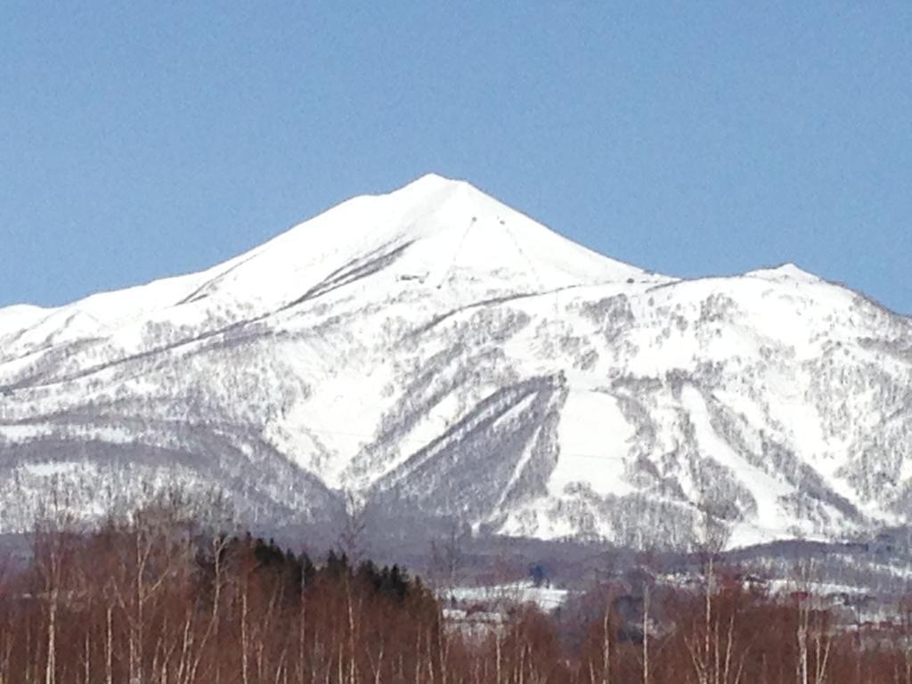 Hotel Resort Inn Niseko Bagian luar foto